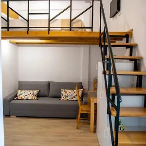  Apartment Selari Street